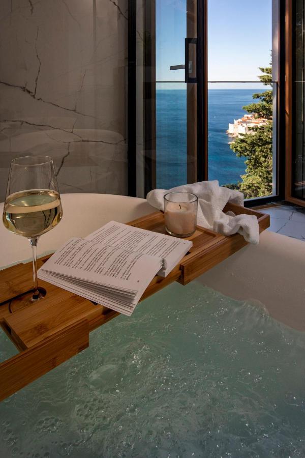 Villa T Dubrovnik - Wellness And Spa Luxury Villa With Spectacular Old Town View Dış mekan fotoğraf